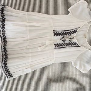 LA Hearts Boho Dress with Macy embroidery.